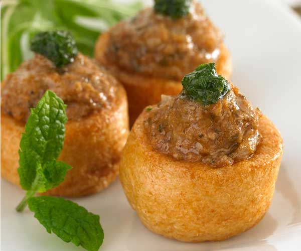 CAN43-Frank-Dale-Yorkshire-Puddings-with-Lamb-and-Mint