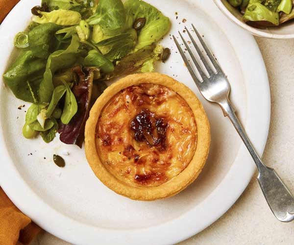 FPONIQ003-Frank-Dale-Online-4-Quiche-Emmental-and-Caramelised-Onion-twin-pack